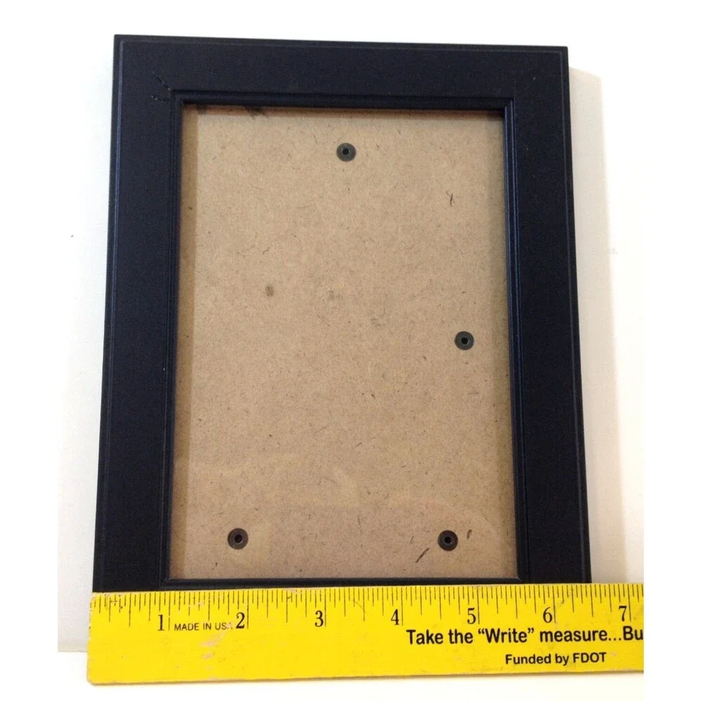 Vintage 5 x 7 Picture Frame Black Stand or Hang Glass Front